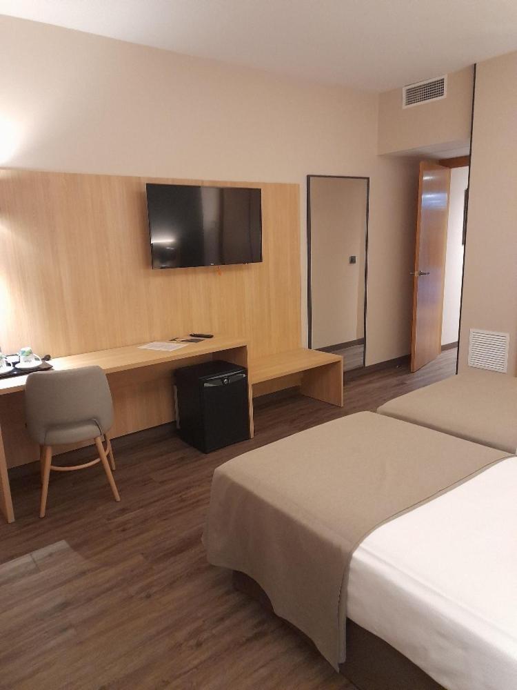 Sommos Hotel Benasque Spa Ngoại thất bức ảnh